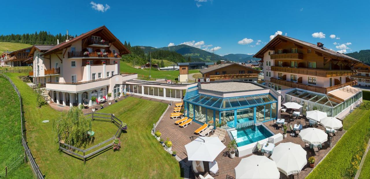 Hotel Vierjahreszeiten Flachau Extérieur photo