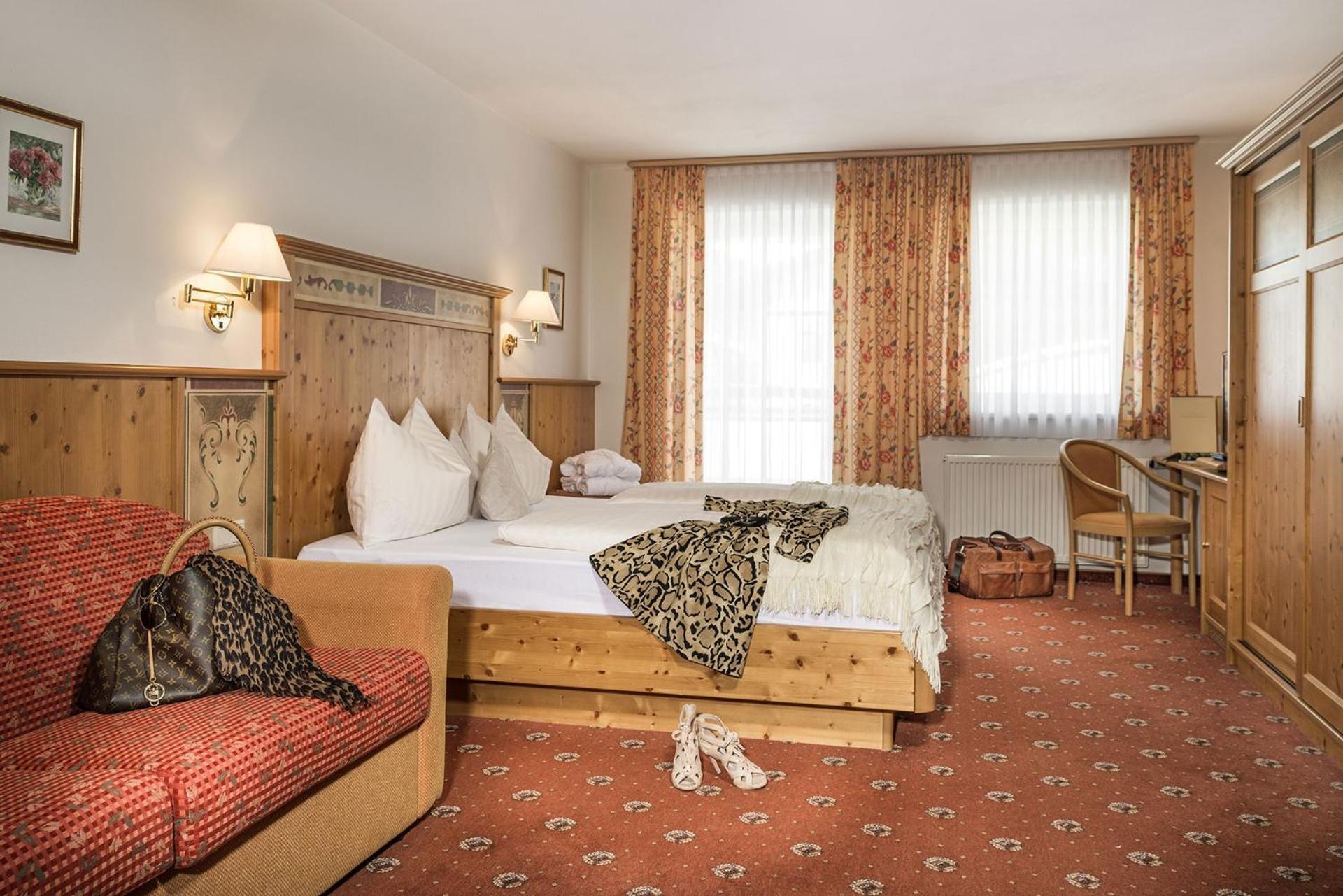 Hotel Vierjahreszeiten Flachau Extérieur photo