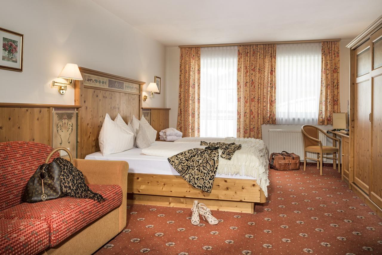 Hotel Vierjahreszeiten Flachau Extérieur photo
